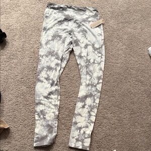 Gray and White Tie-Dye Leggings